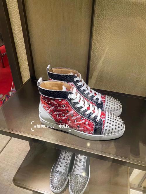 cl红底鞋2021新品 快来95_cl红底鞋_时尚_鞋靴