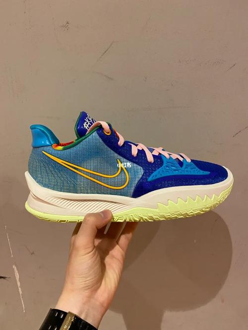 nike kyrie low 4 ep 蓝色_球鞋_耐克怎么样_球鞋控_潮流_好物推荐