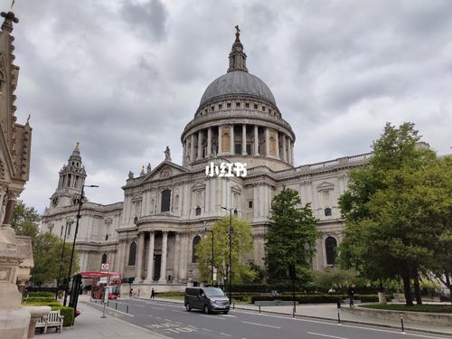圣保罗大教堂_圣保罗_景点_教堂_英国生活_出行_人文风光展示_城镇