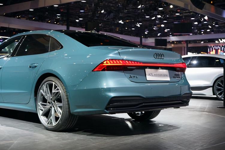 奥迪a7l是款什么样的车应该交给市场说了算