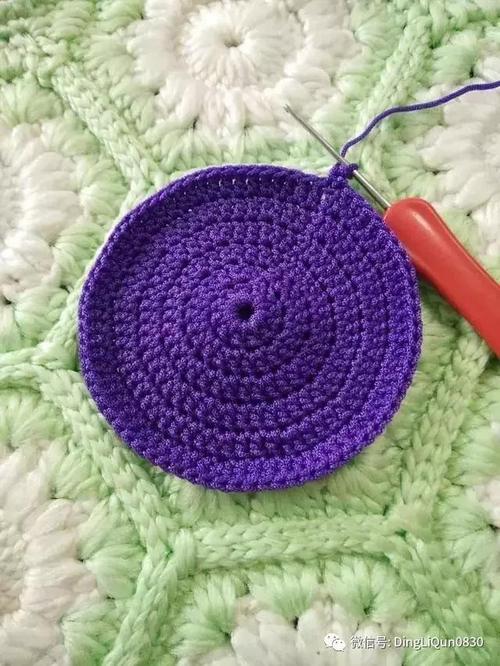 「钩编图解」简约七色彩虹杯套文字图解