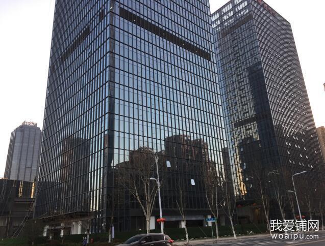 联投中心1月工程进度:b栋写字楼已安装中国人寿logo字