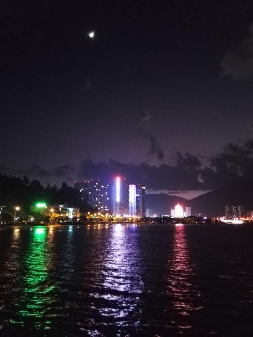 大理纪行之一:洱海苍山