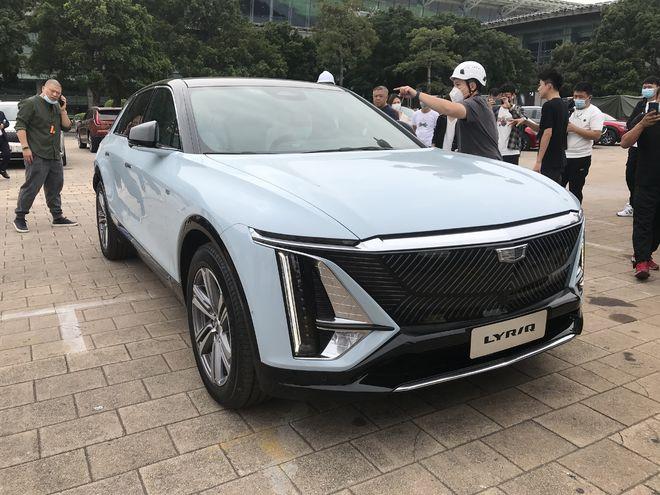 打响品牌电动车第一枪凯迪拉克lyriq展前亮相