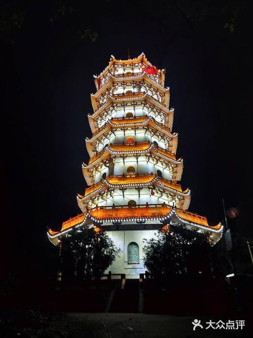水南塔图片