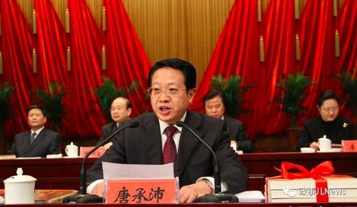 唐承沛简历唐承沛出生于1964年9月,是安徽桐城人,曾在合肥工业大学