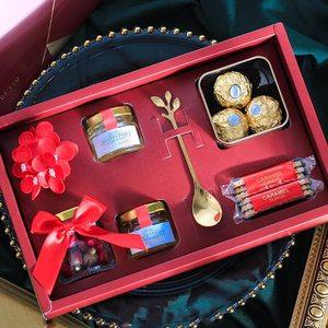 手提网红套装商务公司十岁生日回礼礼盒装伴娘百日宴宝宝礼物三八