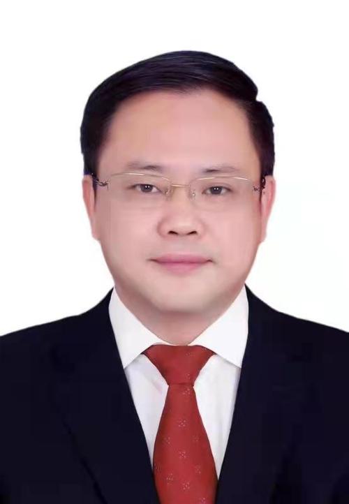 胡春平 江西省景德镇市委常委,政法委书记