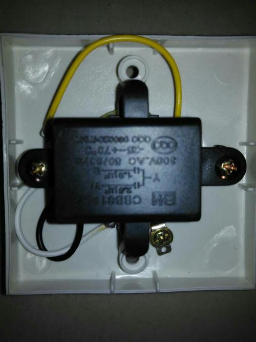 这个吊扇调速器怎么接线?