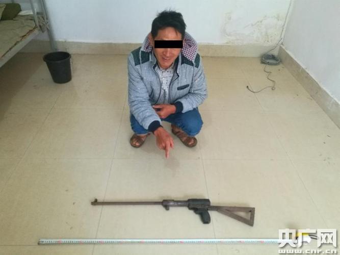 缴获3支非法制造的射钉枪(图片由通讯员提供)