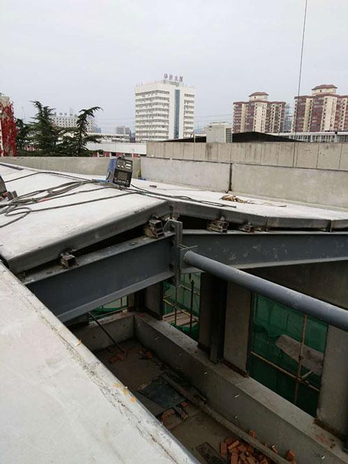 泡沫混凝土复合泄爆屋面