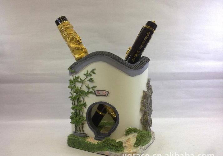 高清:园林笔筒 树脂工艺品 新品批发