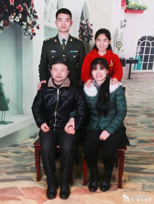 有一种幸福,叫做军人的"全家福"