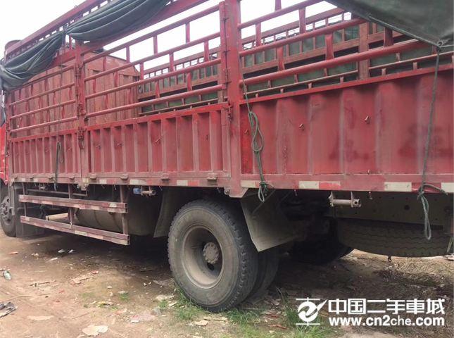 【抚州】二手载货车一汽解放 一汽解放 260马力 8x2 前二后八 仓栅(轻