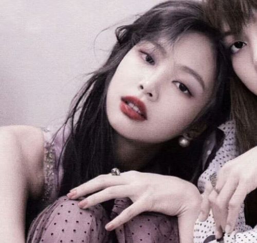 blackpink 闺蜜头像jennie lisa