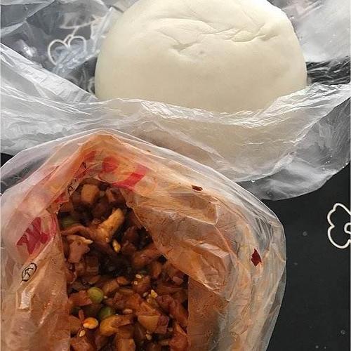 大连虽然工资低消费高,但是吃馒头和咸菜还是可以过活的