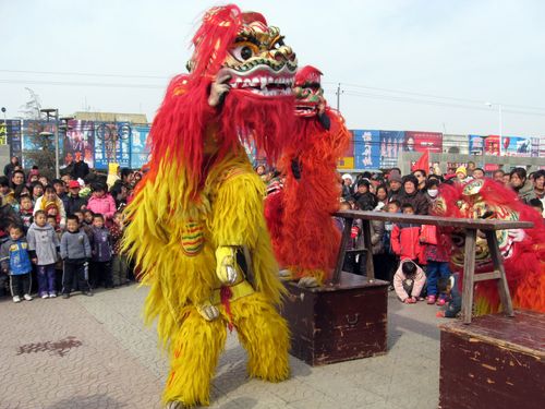 "弘扬传统文化,提振文化自信" ——走进邱县非遗之"舞狮篇"