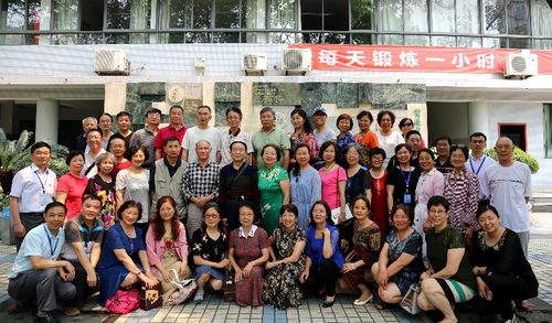 追忆玉林岁月畅谈玉林发展成都市玉林中学隆重举行庆祝建校30周年退休
