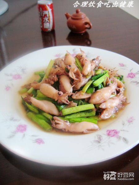 韭菜炒墨斗鱼的做法,韭菜炒墨斗鱼怎么做好吃,韭菜炒
