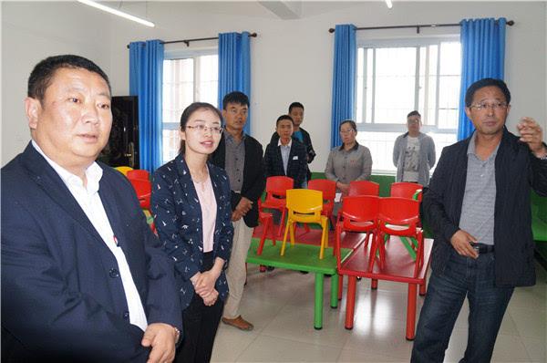 其它 正文 随后,高世龙书记,王理镇长,南副书记,问晓娟主席等一同查看