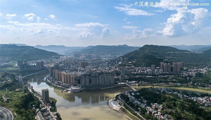 四川平昌:县城宜居宜业"高大上"居民生活有品味