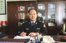 2011年9月至今任泾源县县委常委,政法委副书记,公安局局长职务