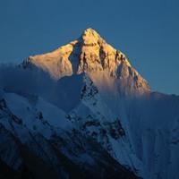 珠穆朗玛峰头像 世界第一高峰珠穆朗姆峰头像_微信头像图片大全