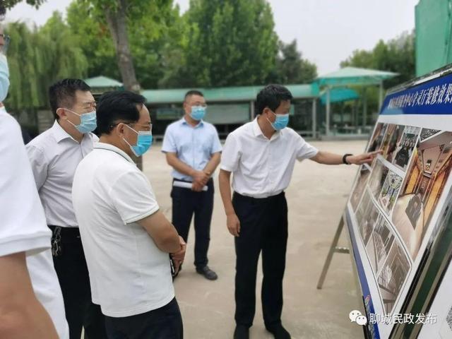 委员孙峰,市人大城环委副主任委员任振鲁,刘长旺一行,到聊城市殡葬