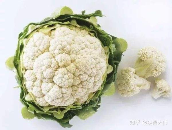 女性下面长菜花会痛小小的菜花肉芽竟然危害这么大