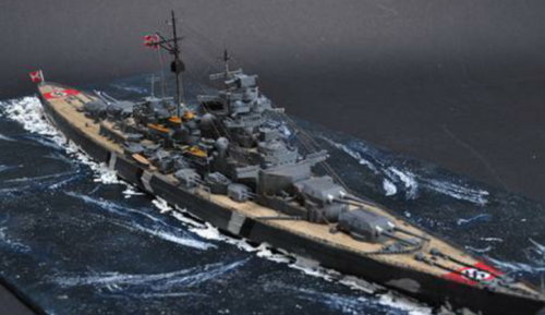 二战德国海军巅峰之作俾斯麦号战列舰8门大炮可摧毁一切敌人