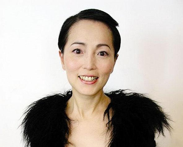  p>苑琼丹,原名苑丽琼,1963年9月11日出生于中国香港,中国香港女演员.