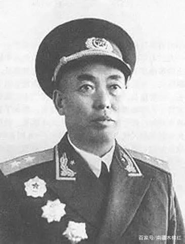 四大野战军改编,刘邓意见一致,张国华任18军军长,仅