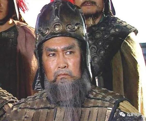 谁放火烧了赤壁三国演义中是黄盖但正史中却还有一人