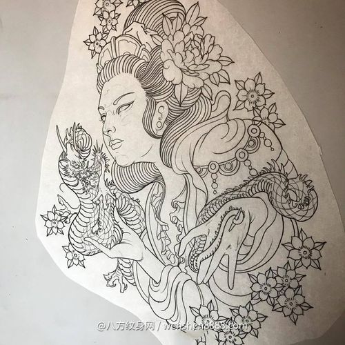北海播音主持人纪先生的满背传统艺妓纹身图案手稿欣赏