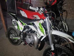 汽摩及配件 摩托车及配件 摩托车配附件 摩托车通用件 开禧85