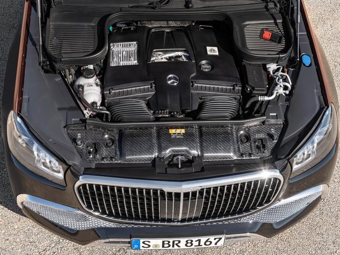 llenius表示,迈巴赫最近推出的gls车型也有可能搭载直列6缸发动机