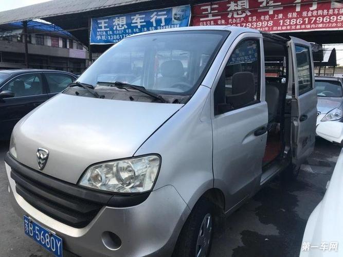 哈飞路尊小霸王 2012款 1.0l 手动 8座 标准型 (国Ⅳ)