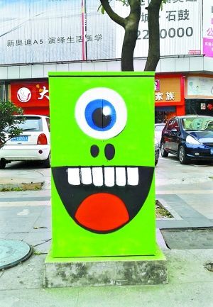 夏奕天的城市信号箱作品.