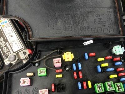 上海小白恢复日间行车灯作业～～～求认证_自由客论坛