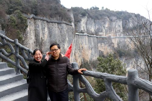 湄江十里画壁游