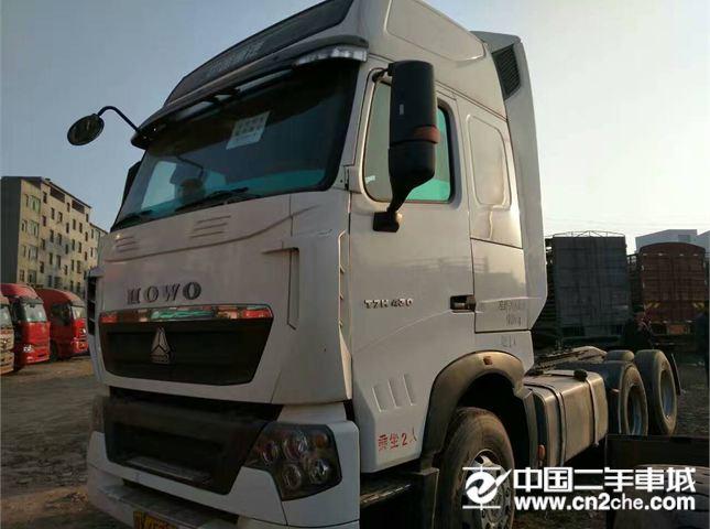 中国重汽 豪沃 a7 豪沃牵引车430马力