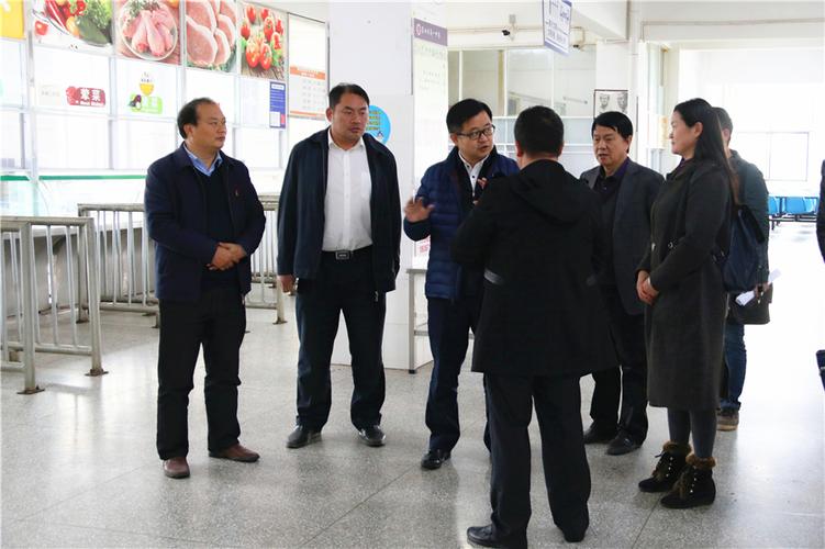 市委常委,副市长胡宝国到嵩明一中进行安全检查