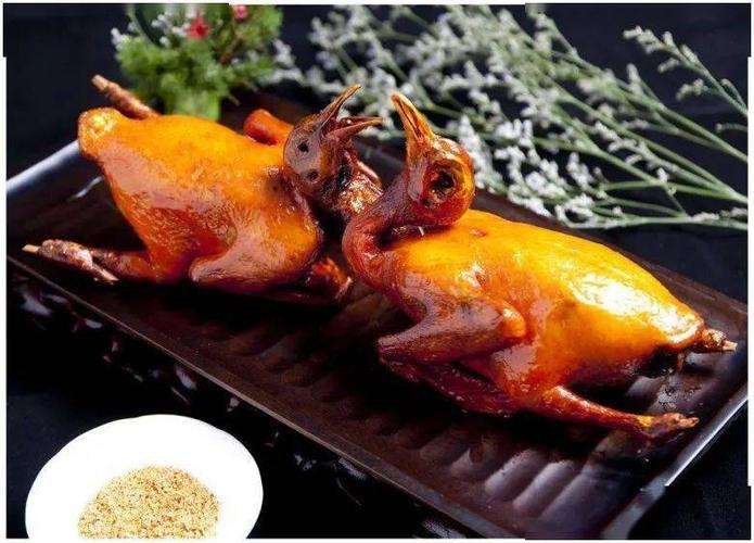 脆皮乳鸽琵琶乳鸽