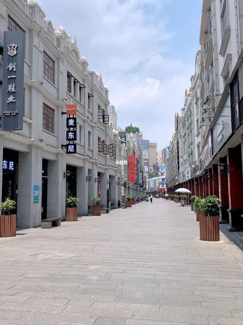 南宁|三街两巷_老友粉_牛肉_三街两巷_夜景_南宁_出行