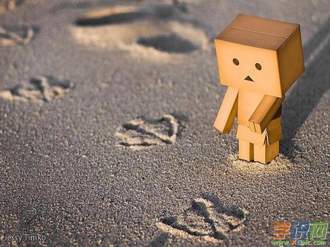 形容回忆伤感的句子 关于记忆的伤感句子