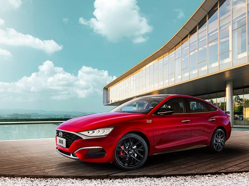 2021款北京现代菲斯塔上市 售13.38万起