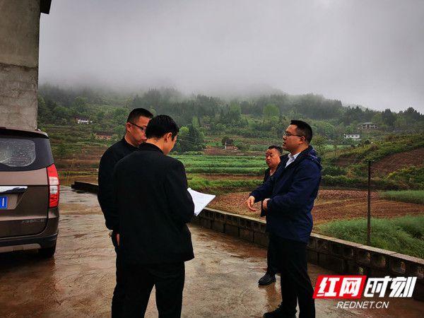 慈利县三官寺土家族乡加强宣传巩固监督筑牢安全生产防线