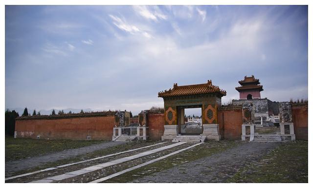 孝庄文皇后的昭西陵为何会建在清东陵风水墙之外