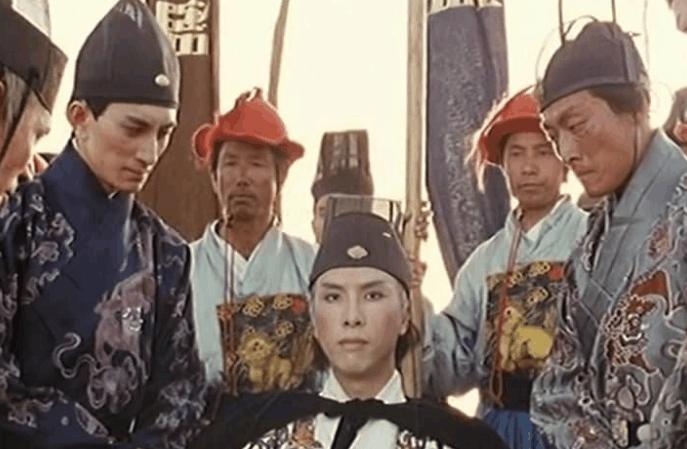 明朝当太监有何"福利"? 官员不顾皇帝禁令, 劝儿子自宫断命根