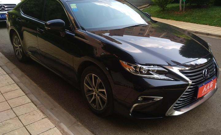 昆明二手雷克萨斯es 2015 款 300h 舒适版 黑色